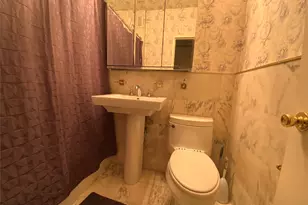 270-10 Grand Central Pkwy, Floral Park, NY 11005 - Photo 15