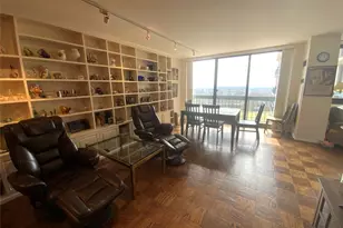 270-10 Grand Central Pkwy, Floral Park, NY 11005 - Photo 5
