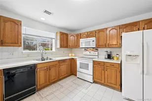 248 River Dr, Moriches, NY 11955 - Photo 7