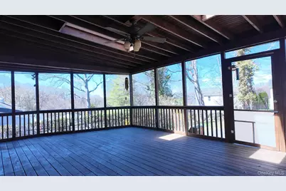 40 Greenvale Circle, White Plains, NY 10607 - Photo 17