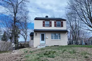 40 Greenvale Cir, White Plains, NY 10607 - Photo 3
