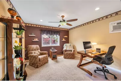 26 Ballad Lane, Hicksville, NY 11801 - Photo 9