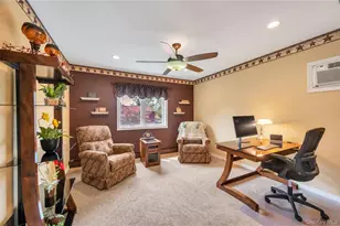 26 Ballad Ln, Hicksville, NY 11801 - Photo 9