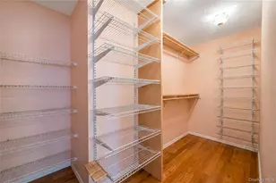 26 Ballad Ln, Hicksville, NY 11801 - Photo 15