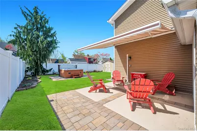 26 Ballad Lane, Hicksville, NY 11801 - Photo 21
