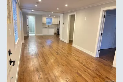 23 West Drive, Port Washington, NY 11050 - Photo 13