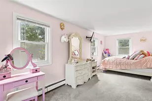 12 Lakeview Dr, Middle Island, NY 11953 - Photo 11