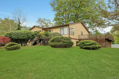 6 Gage Court, Tappan, NY 10983 - Photo 1