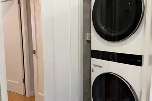 154-47 20th Rd, Whitestone, NY 11357 - Photo 3