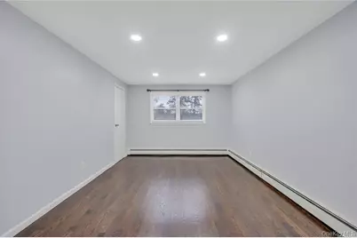 54 Ketcham Avenue, Hicksville, NY 11801 - Photo 15
