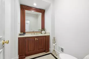 2 Coventry Ct, Larchmont, NY 10538 - Photo 19