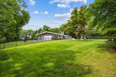 11 Flower Lane, Great Neck, NY 11024 - Photo 39