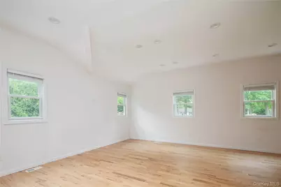 29 Matthews Drive, Remsenburg, NY 11972 - Photo 9
