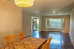 39 Deer Path Ln, Syosset, NY 11791 - Photo 9