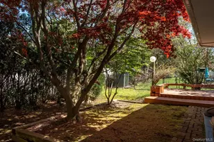 39 Deer Path Ln, Syosset, NY 11791 - Photo 29