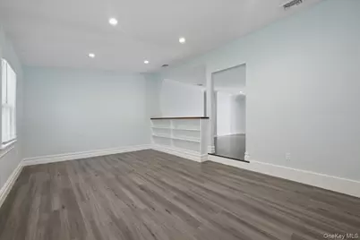 26 Clearland Avenue, Carle Place, NY 11514 - Photo 17