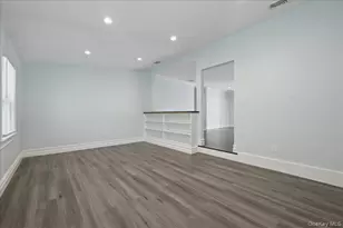 26 Clearland Ave, Carle Place, NY 11514 - Photo 17
