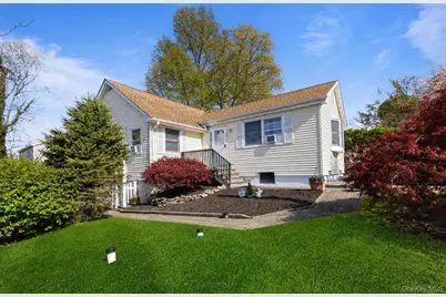 11 Daisy Drive, Mahopac, NY 10541 - Photo 1