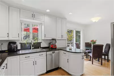 30 Ediths Way, Hastings on Hudson, NY 10706 - Photo 11