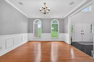 31 Sunflower Cir, Wappingers Falls, NY 12590 - Photo 7