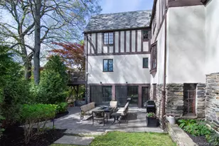41 Summit Ave, Bronxville, NY 10708 - Photo 27