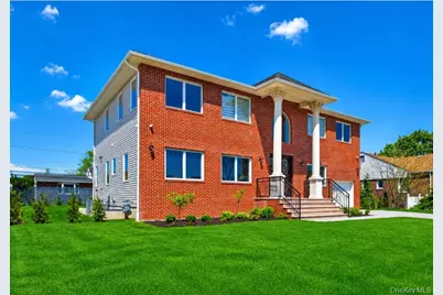 171 South Street, New Hyde Park, NY 11040 - Photo 3