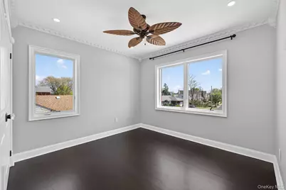 171 South Street, New Hyde Park, NY 11040 - Photo 19