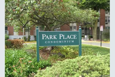 35 Park Avenue #5L, Suffern, NY 10901 - Photo 1