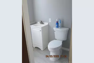 93 Woodview Road, West Hempstead, NY 11552 - Photo 19