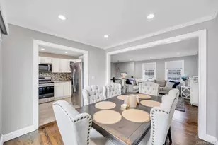 794 Sayville Ave, Bohemia, NY 11716 - Photo 13