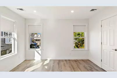 33 Devoe Street #1A, Dobbs Ferry, NY 10522 - Photo 11