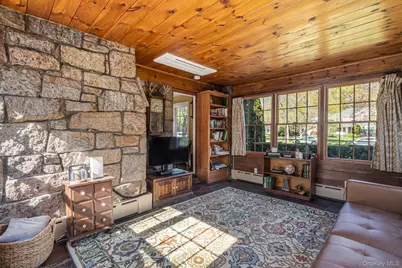 38 Prospect Avenue, Garden City, NY 11530 - Photo 7