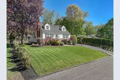 21 Arlene Court, Pearl River, NY 10965 - Photo 5