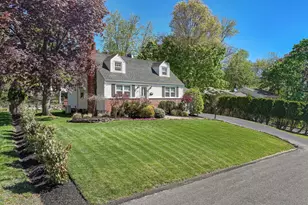 21 Arlene Ct, Pearl River, NY 10965 - Photo 5