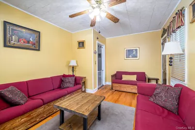 1027 Van Buren Avenue, Franklin Square, NY 11010 - Photo 11