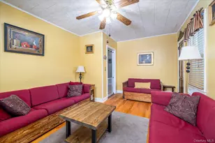 1027 Van Buren Ave, Franklin Square, NY 11010 - Photo 11