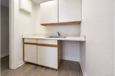 512 Mamaroneck Avenue Store#1, White Plains, NY 10605 - Photo 5