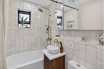 10325 68th Avenue #5K, Forest Hills, NY 11375 - Photo 15
