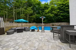 24 Nelson Pl, Mastic, NY 11950 - Photo 17