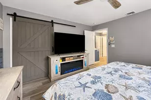 24 Nelson Pl, Mastic, NY 11950 - Photo 11
