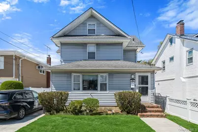 100 Spruce Street, West Hempstead, NY 11552 - Photo 1