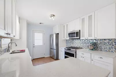 12 Reservoir Road, Highland, NY 12528 - Photo 9