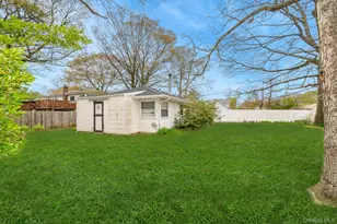 2 Arleen Ave, Holbrook, NY 11741 - Photo 25