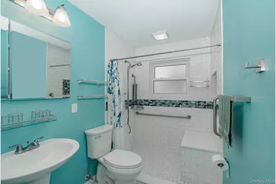 2 Arleen Avenue, Holbrook, NY 11741 - Photo 13