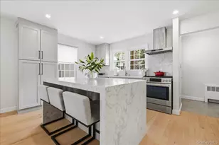 8 Bayberry Ave, Garden City, NY 11530 - Photo 11