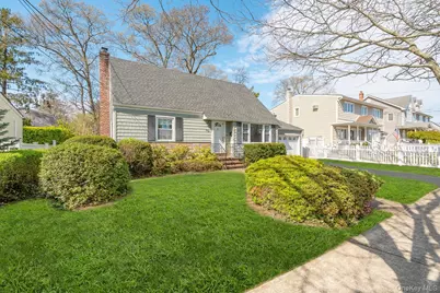 3769 New York Avenue, Seaford, NY 11783 - Photo 3
