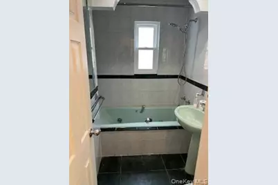 231-15 128 Road, Springfield Gardens, NY 11413 - Photo 7
