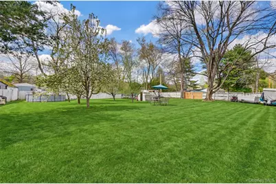 1379 Route 44, Pleasant Valley, NY 12569 - Photo 5