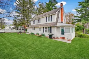 1379 Route 44, Pleasant Valley, NY 12569 - Photo 21