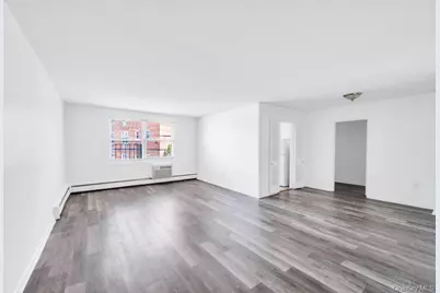 111 S Centre Avenue #2VV, Rockville Centre, NY 11570 - Photo 11